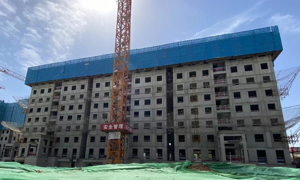 “强经营、精管理、促转型、谋发展，以优异成绩迎接建党百年”京能｜电建·洺悦湾项目16#楼主体结构顺利封顶